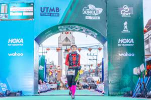 BIB: 3091, 
                            <button type="button" onclick="openModal(21792974)" class="btn btn-primary btn-sm float-right btn-popup" data-toggle="modal" data-target=".modal-high-quality">
                        <i class="fas fa-shopping-cart"></i> Add to Cart
                    </button>
                                            <button type="button" onclick="isThisMe(21792974, true)" class="btn btn-success btn-sm float-right btn-popup btn-isme hidden" data-toggle="tooltip" data-placement="bottom" title="นี่คือรูปของคุณใช่ไหม คลิกที่นี่เพื่อเอาเข้าอัลบั้ม">
                        <i class="fas fa-plus"></i> Add to album
                    </button>
                    <button type="button" onclick="isThisMe(21792974, false)" class="btn btn-warning btn-sm float-right btn-popup btn-isnotme hidden">
                        <i class="fas fa-ban"></i> Remove from album
                    </button>